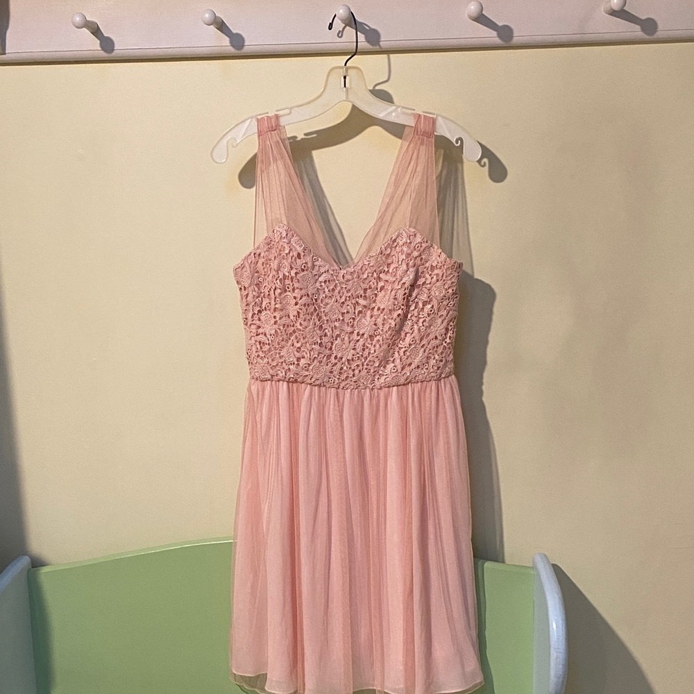 Suzi Chin for Maggy Boutique soft peach Lace Formal Dress